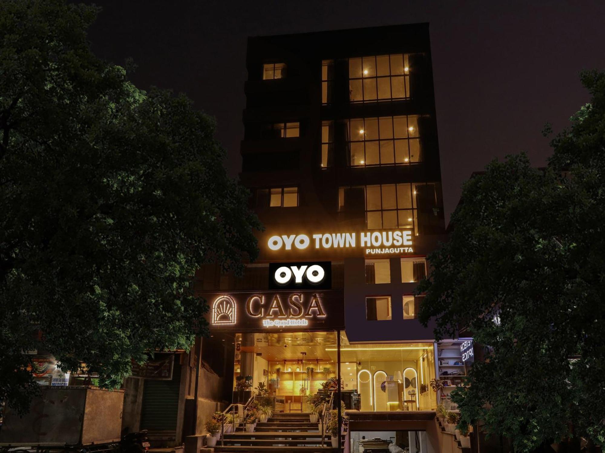 Townhouse Casa Grand Hotel Hyderabad Exterior foto